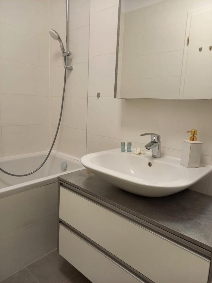 Apartment Bright&cozy Coresi